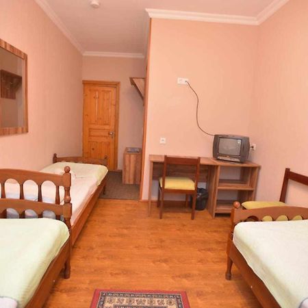 Hotel Nikea Paradiso Kutaiszi Kültér fotó